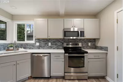 375 SW 131st Ave, Beaverton, OR 97005 - Photo 11