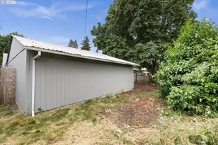 375 SW 131st Ave, Beaverton, OR 97005 - Photo 31