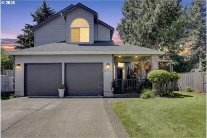 12276 SE Mountain Sun Dr, Clackamas, OR 97015 - Photo 1