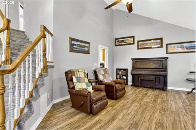 12276 SE Mountain Sun Dr, Clackamas, OR 97015 - Photo 9