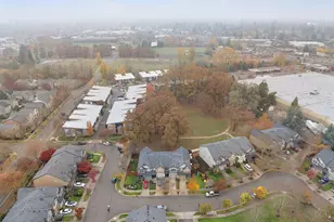 623 N Oak Hollow Dr, Newberg, OR 97132 - Photo 37