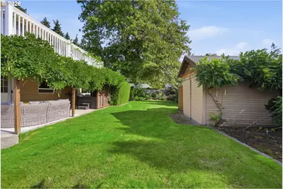 1590 Corum Ave, Eugene, OR 97401 - Photo 35