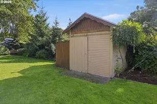 1590 Corum Ave, Eugene, OR 97401 - Photo 39