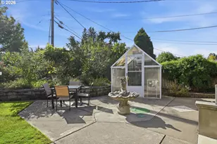 1590 Corum Ave, Eugene, OR 97401 - Photo 41
