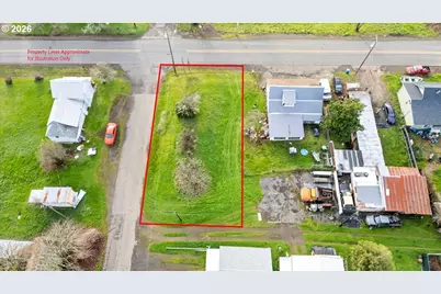 105 NE Pine St, Oakland, OR 97462 - Photo 1