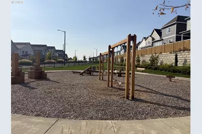 11900 SW 176th Dr, Beaverton, OR 97007 - Photo 15