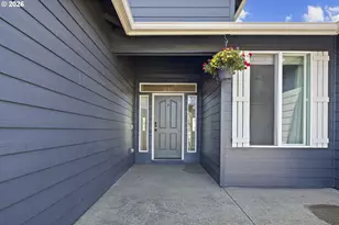 874 Meadow Dr, Molalla, OR 97038 - Photo 5