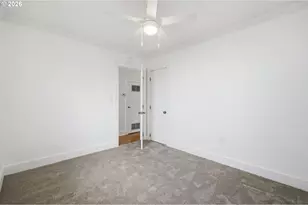 807 W 19th Ave, Eugene, OR 97402 - Photo 17