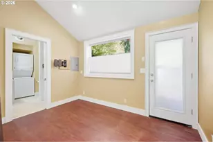 807 W 19th Ave, Eugene, OR 97402 - Photo 27