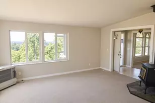 6320 Philpott Ln, Bonanza, OR 97623 - Photo 11