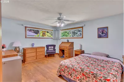 10620 NE Holladay St, Portland, OR 97220 - Photo 5