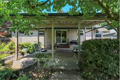10620 NE Holladay St, Portland, OR 97220 - Photo 37
