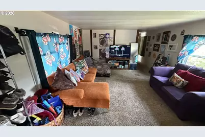 76251 Rainbow St #5, Oakridge, OR 97463 - Photo 7