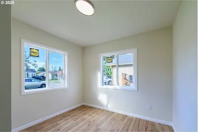 1324 F St, Springfield, OR 97477 - Photo 15