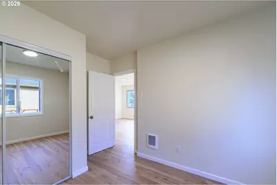 1324 F St, Springfield, OR 97477 - Photo 21