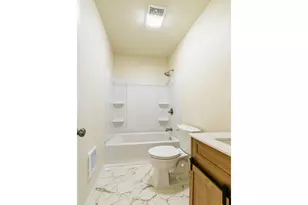 1324 F St, Springfield, OR 97477 - Photo 17