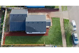 1324 F St, Springfield, OR 97477 - Photo 33