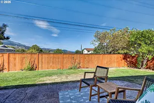 900 Falcon Ct, Hood River, OR 97031 - Photo 35