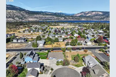 900 Falcon Ct, Hood River, OR 97031 - Photo 41
