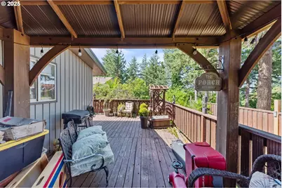 760 Oconnell St, North Bend, OR 97459 - Photo 29