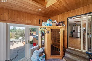 760 O'Connell St, North Bend, OR 97459 - Photo 23