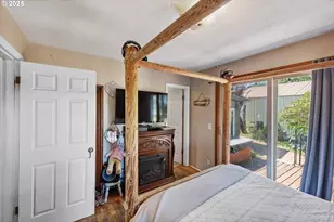 760 O'Connell St, North Bend, OR 97459 - Photo 21
