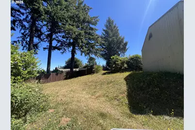 760 Oconnell St, North Bend, OR 97459 - Photo 31