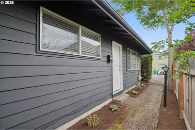 5630 SE 88th Ave, Portland, OR 97266 - Photo 7