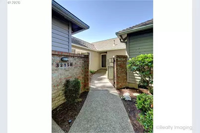 32150 SW Lake Dr, Wilsonville, OR 97070 - Photo 3