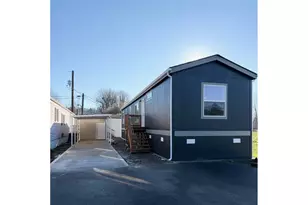 2009 Lewis River Rd, Woodland, WA 98674 - Photo 1