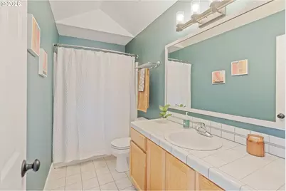 13335 SE Woodland Cir, Happy Valley, OR 97086 - Photo 19