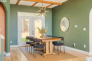 13335 SE Woodland Cir, Happy Valley, OR 97086 - Photo 5