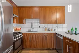 357 NE 75th Ave, Portland, OR 97213 - Photo 17