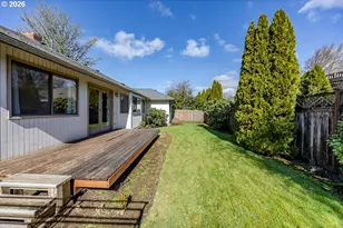 2939 Wolf Meadows Ln, Eugene, OR 97408 - Photo 43