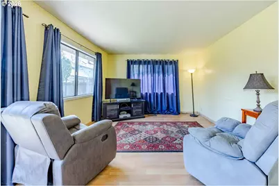 2939 Wolf Meadows Ln, Eugene, OR 97408 - Photo 23