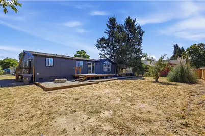345 N 6th St, Harrisburg, OR 97446 - Photo 37