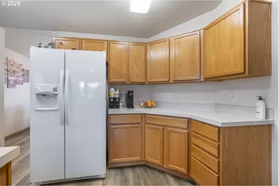 1221 Monroe St, Lafayette, OR 97127 - Photo 5