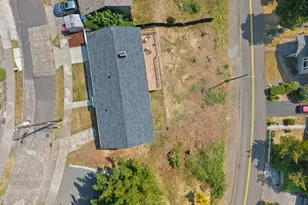 416 Chinook Ave, Astoria, OR 97103 - Photo 39
