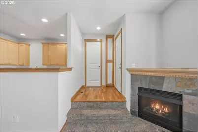 2025 Elm St #4A, Forest Grove, OR 97116 - Photo 7