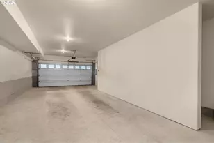 3127 NE Weeping Willow Way, Hillsboro, OR 97124 - Photo 25