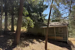 1166 Clarks Branch Rd, Myrtle Creek, OR 97457 - Photo 21