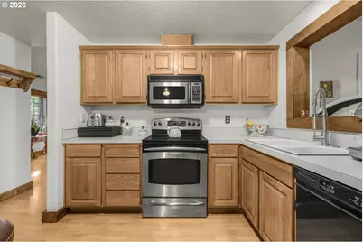 3011 Ash St, Forest Grove, OR 97116 - Photo 11