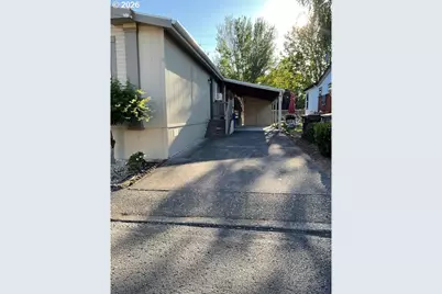 1949 SE Palmquist Rd #41, Gresham, OR 97080 - Photo 3