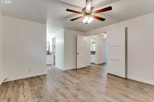 594 Empress Ave, Eugene, OR 97405 - Photo 11