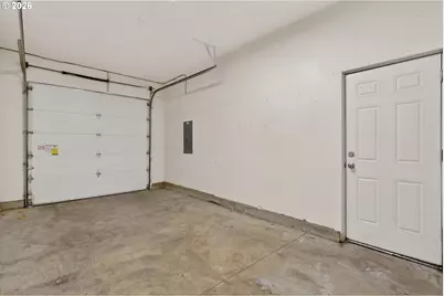 3558 SE 130th Ave, Portland, OR 97236 - Photo 35