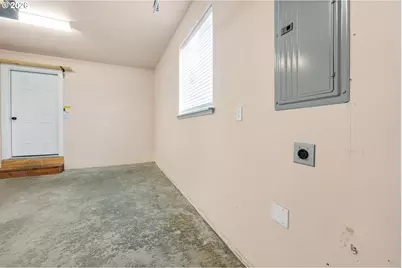 825 25th Ave, Seaside, OR 97138 - Photo 39