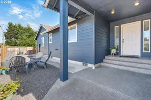 825 25th Ave, Seaside, OR 97138 - Photo 9