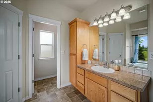 1231 SW 3rd Ave, Mill City, OR 97360 - Photo 25