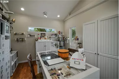 1231 SW 3rd Ave, Mill City, OR 97360 - Photo 19