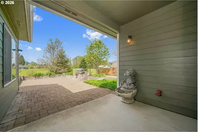 1231 SW 3rd Ave, Mill City, OR 97360 - Photo 39